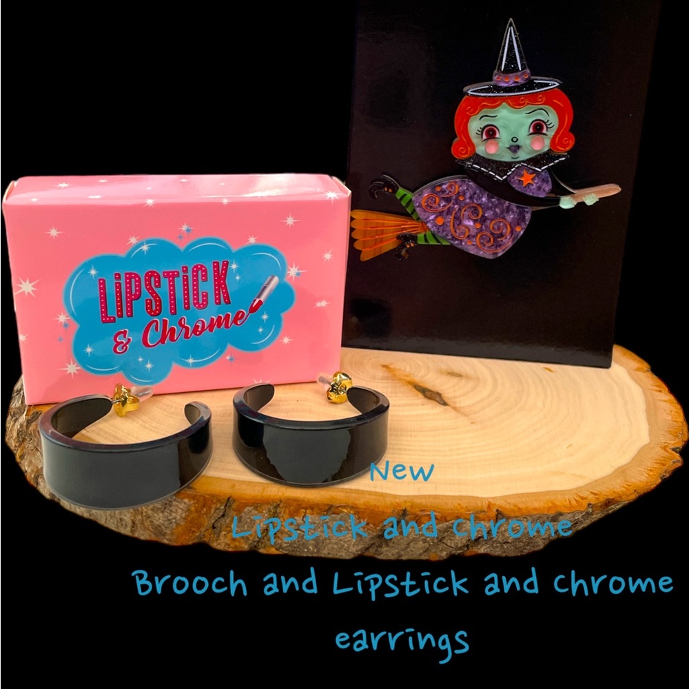 Johanna Parker an Lipstick and Chrome Brooch set - Picture 3 of 7